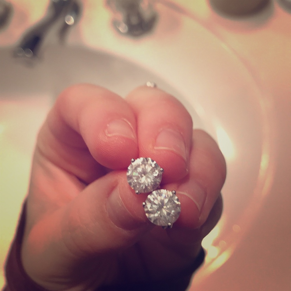 2 Karat Nordstrom CZ stud earrings